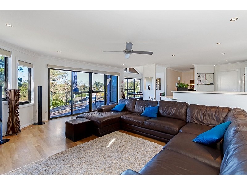 176 Ocean View Drive, Wamberal NSW 2260