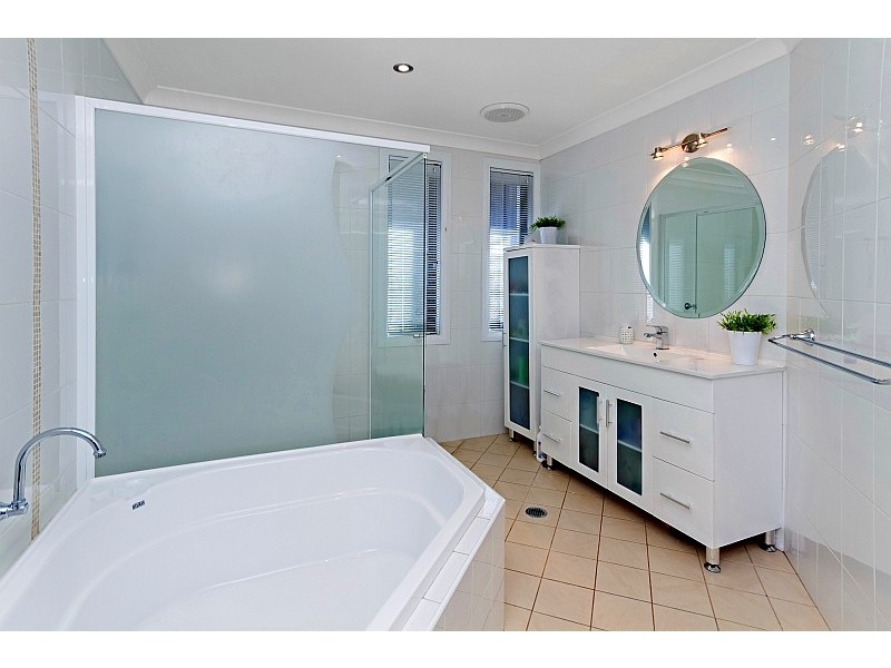 176 Ocean View Drive, Wamberal NSW 2260