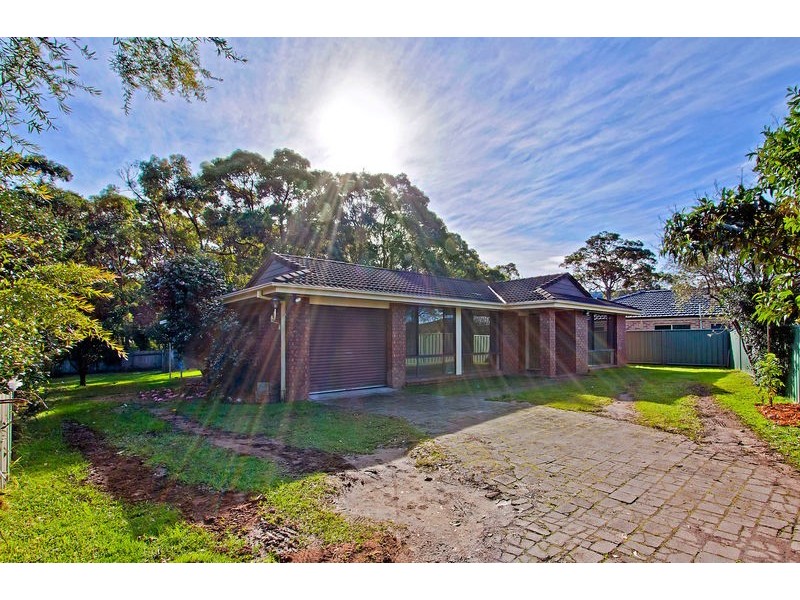 11 Oberton street, Kincumber NSW 2251