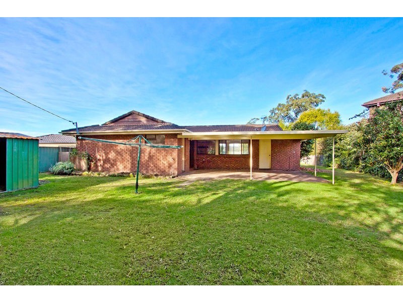11 Oberton street, Kincumber NSW 2251