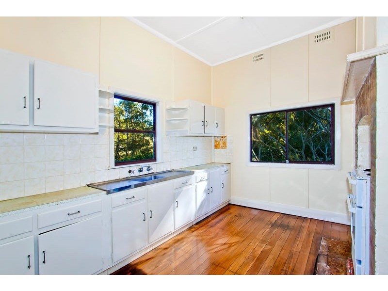 31 Whiting Avenue, Terrigal NSW 2260