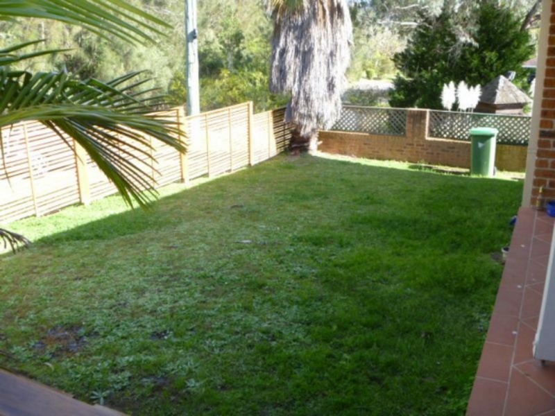 1/15 Maas, Forresters Beach NSW 2260