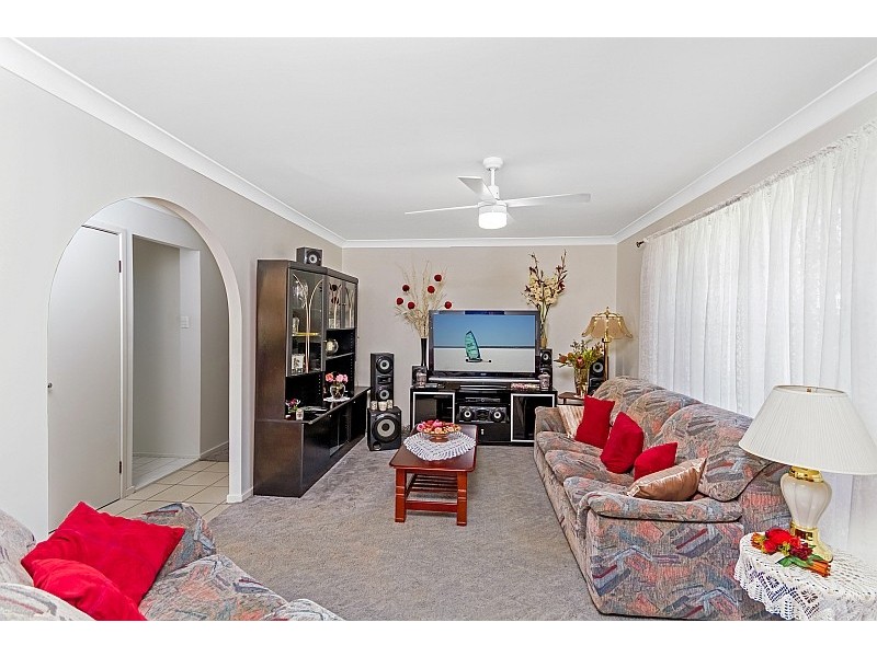 7 Dakara Avenue, Erina NSW 2250