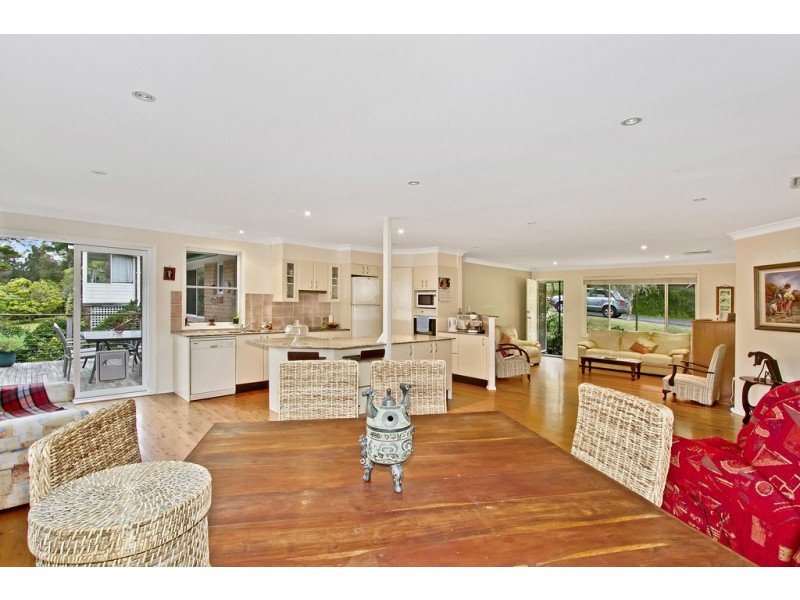 21 Hillside Road, Avoca Beach NSW 2251