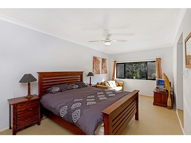 300 Avoca Drive, Avoca Beach NSW 2251