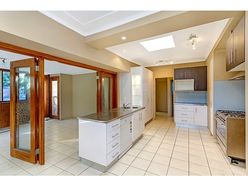 35 Willoughby Rd, Terrigal NSW 2260
