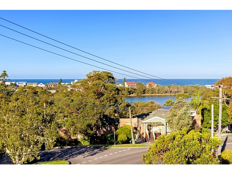 35 Willoughby Rd, Terrigal NSW 2260