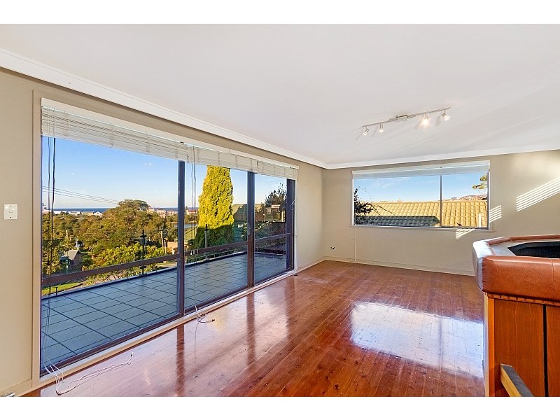 35 Willoughby Rd, Terrigal NSW 2260