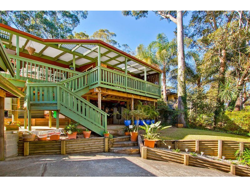 141 Lake Shore Drive, North Avoca NSW 2260