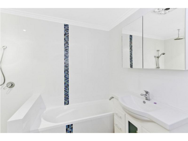 43 Carolina Park Road, Avoca Beach NSW 2251