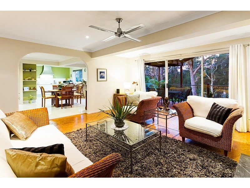 16 Matong Lane, Avoca Beach NSW 2251