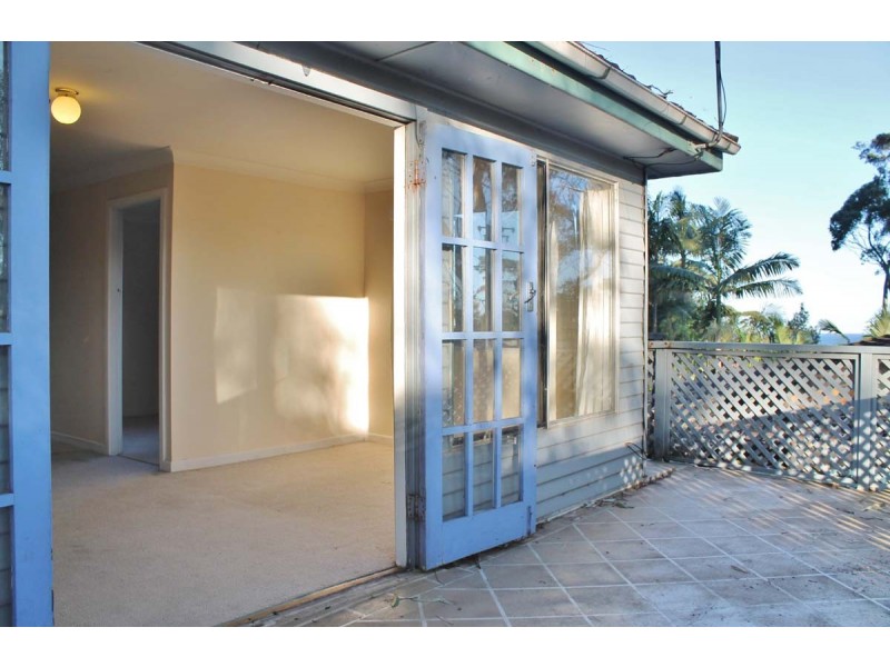 29 Easter Parade, North Avoca NSW 2260