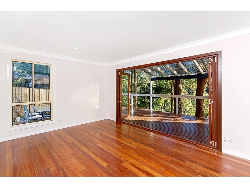 34 Carolina Park Road, Avoca Beach NSW 2251