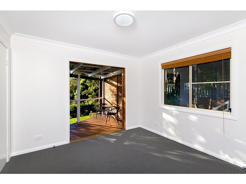 34 Carolina Park Road, Avoca Beach NSW 2251
