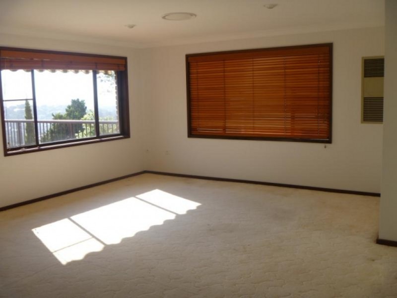 15 Stephenson Road, Bateau Bay NSW 2261