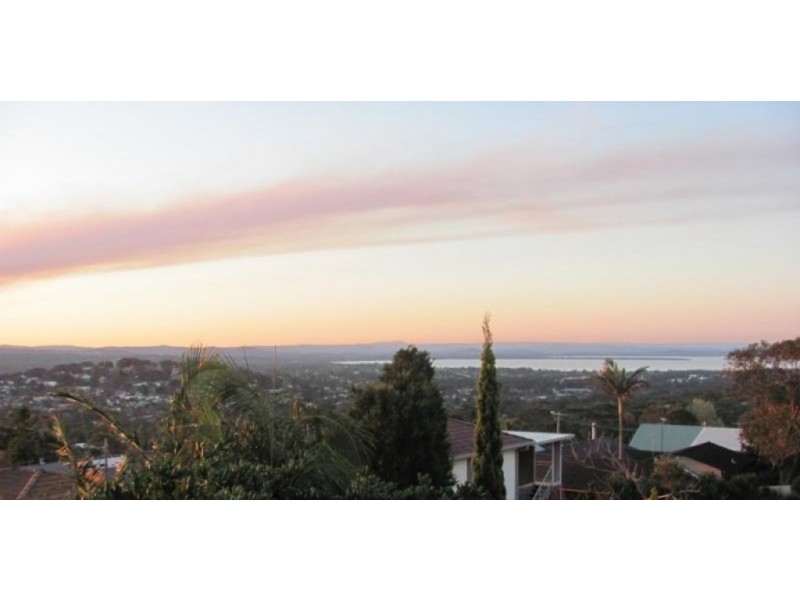 15 Stephenson Road, Bateau Bay NSW 2261