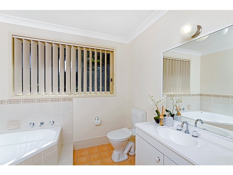 77 Surf Rider Avenue, North Avoca NSW 2260