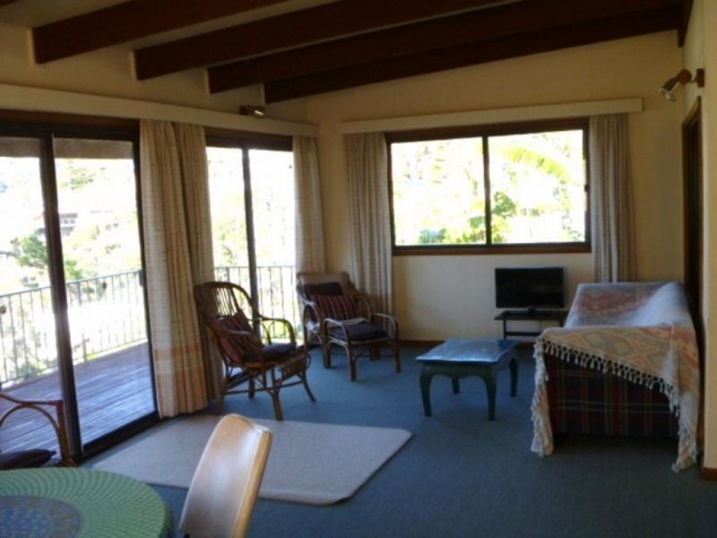 7 Warren, Avoca Beach NSW 2251