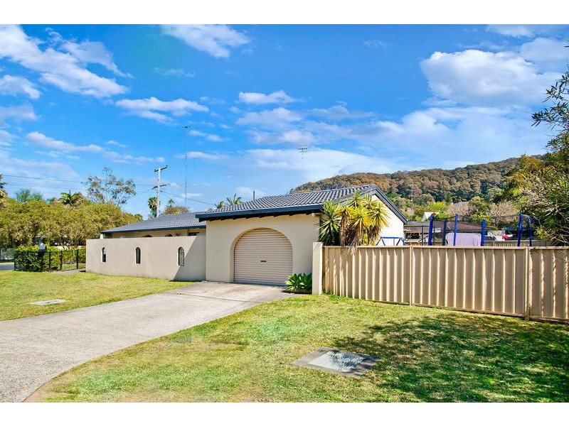1 Dalpura Road, Wamberal NSW 2260