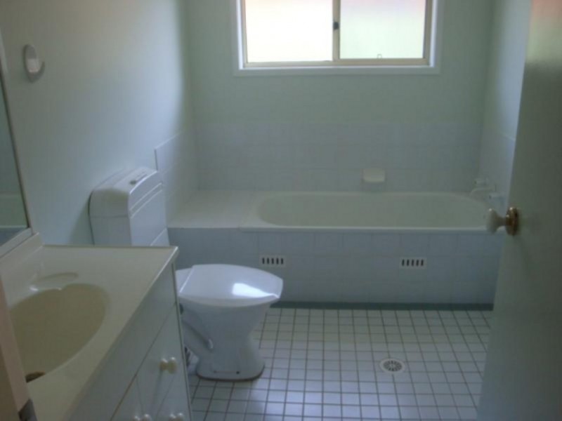 11a Woodview Avenue, Lisarow NSW 2250