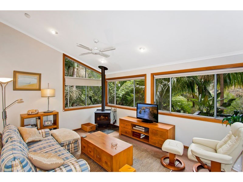 14 Harcourt Place, North Avoca NSW 2260