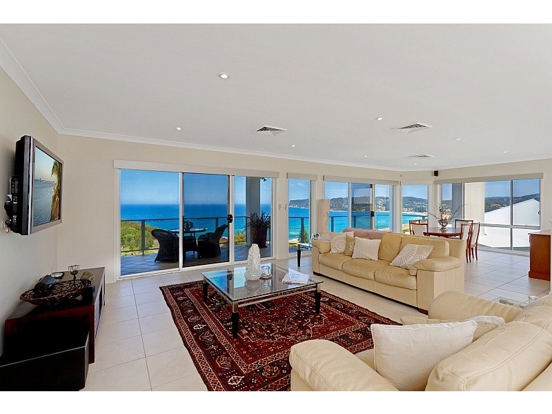 81 Tramway Road, North Avoca NSW 2260