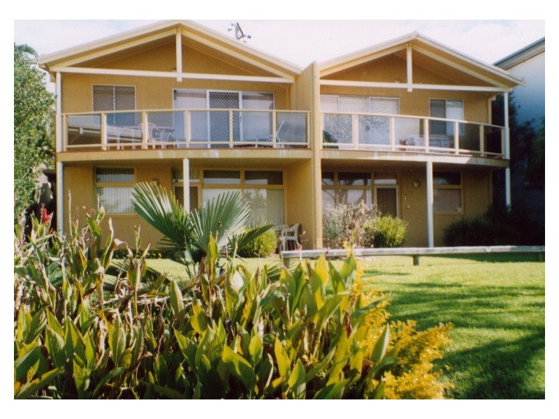 2/133 Ocean View Drive, Wamberal NSW 2260