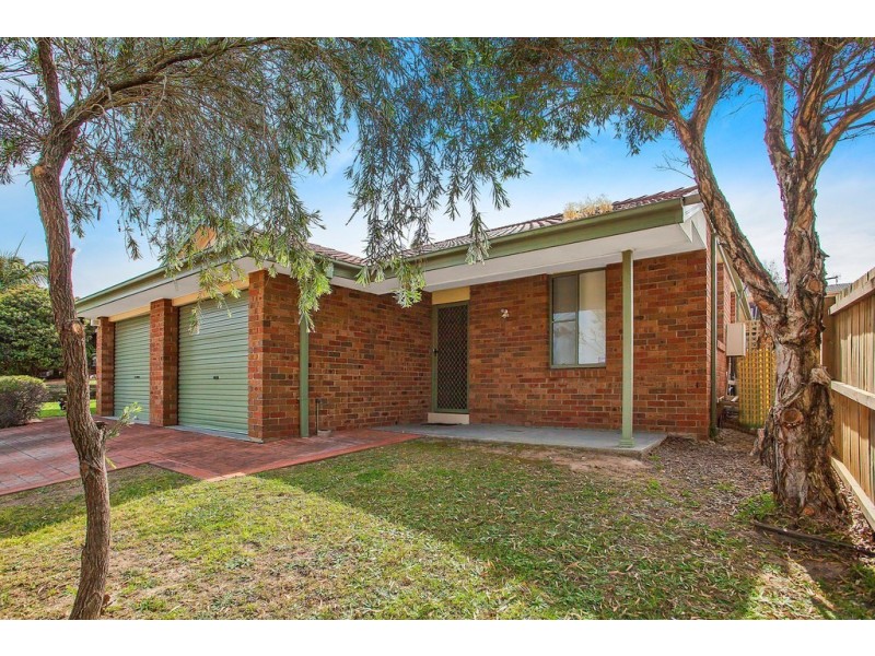 2/234 Cresthaven Avenue, Bateau Bay NSW 2261