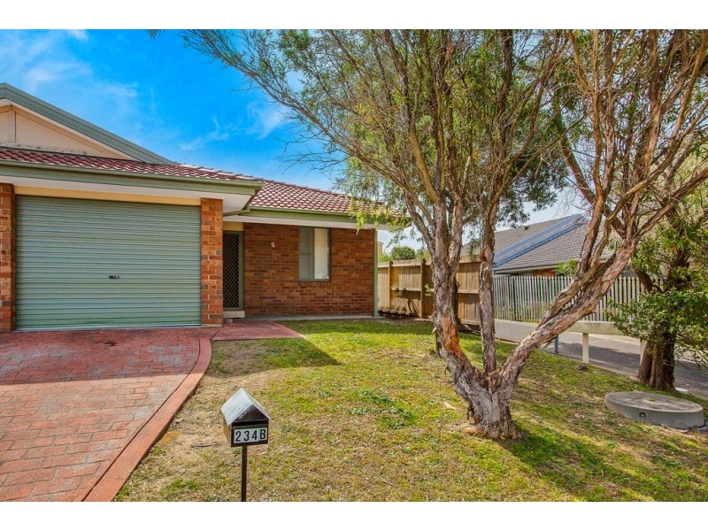 2/234 Cresthaven Avenue, Bateau Bay NSW 2261