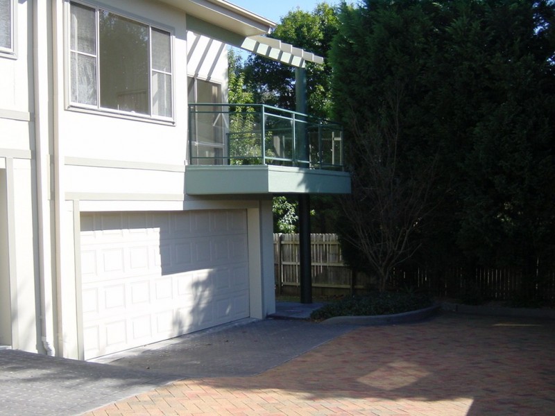 1/4 Karla Avenue, Terrigal NSW 2260