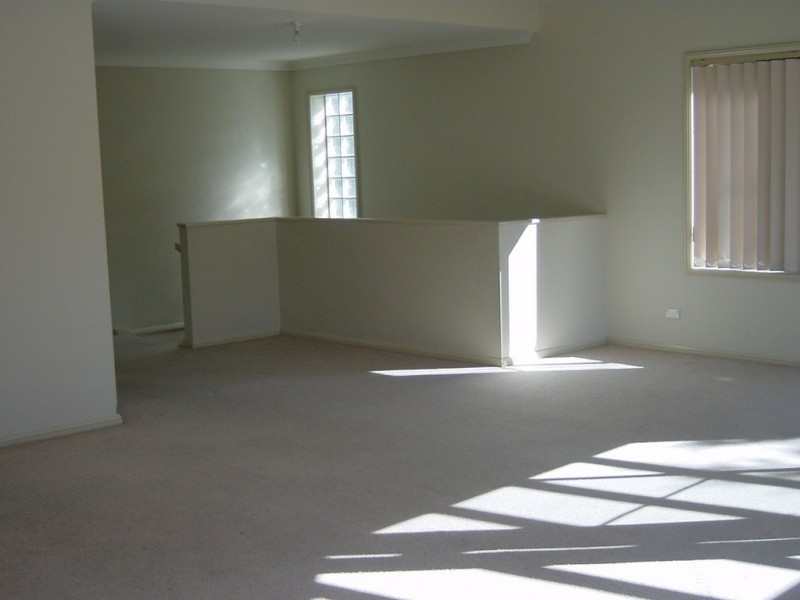 1/4 Karla Avenue, Terrigal NSW 2260