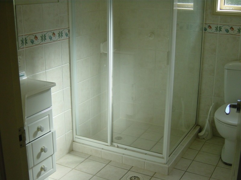 1/4 Karla Avenue, Terrigal NSW 2260