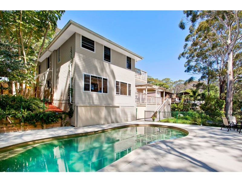 11 Peel Street, Avoca Beach NSW 2251