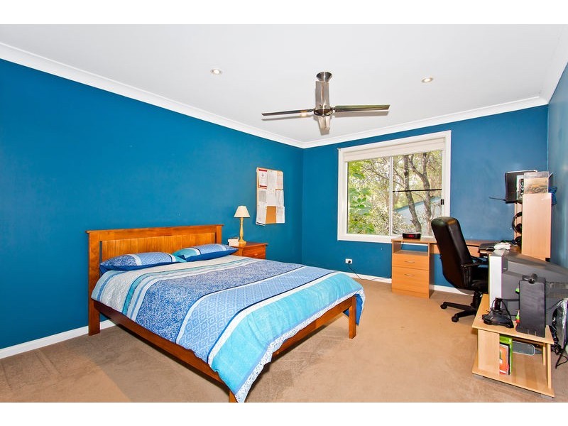 11 Peel Street, Avoca Beach NSW 2251