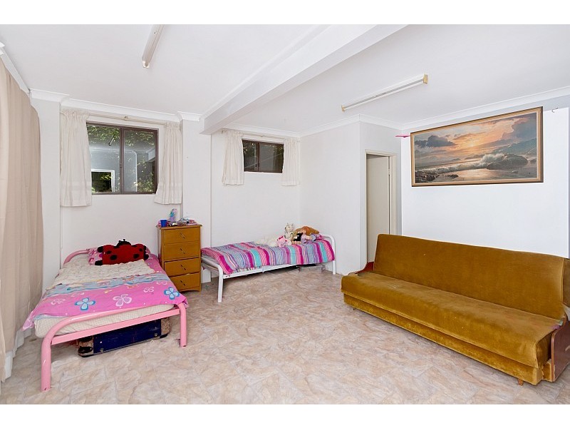 24 Fairscene Crescent, Avoca Beach NSW 2251