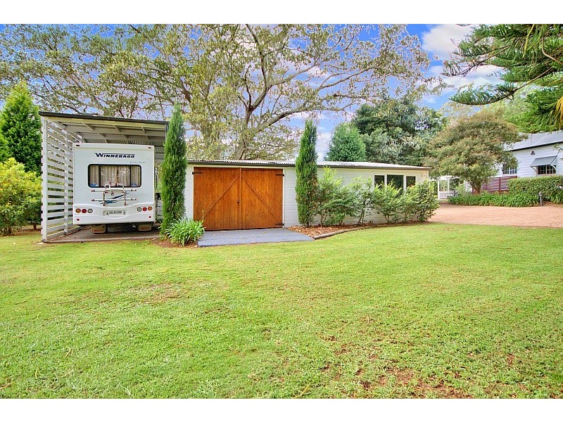 247 Avoca Drive, Kincumber NSW 2251