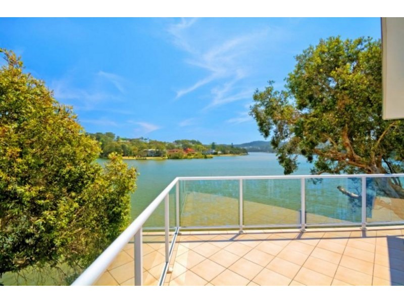 26 Oceanview Drive, Wamberal NSW 2260