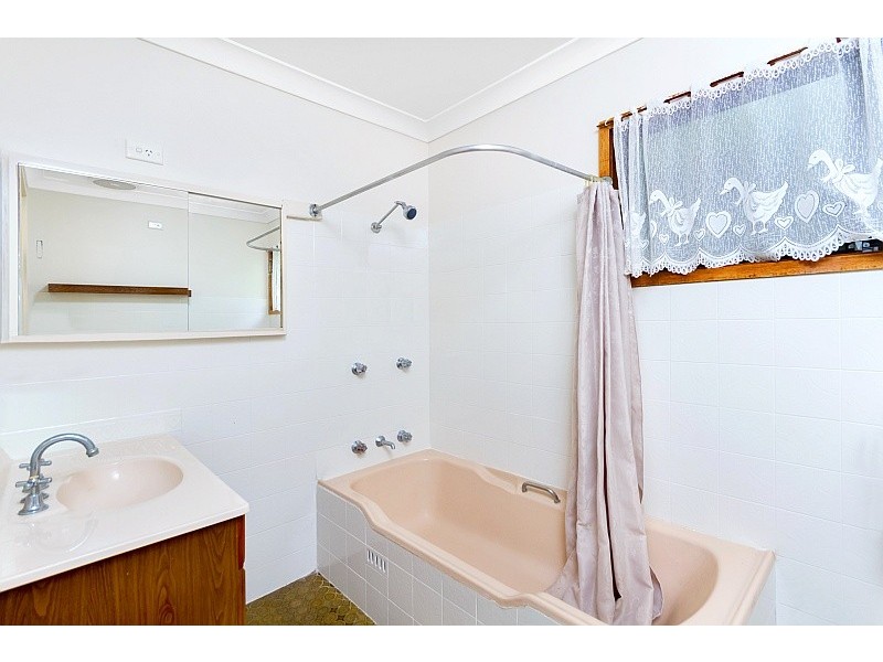 51 Beaufort Road, Terrigal NSW 2260