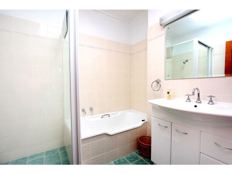 14/15 Kurrawyba Avenue, Terrigal NSW 2260