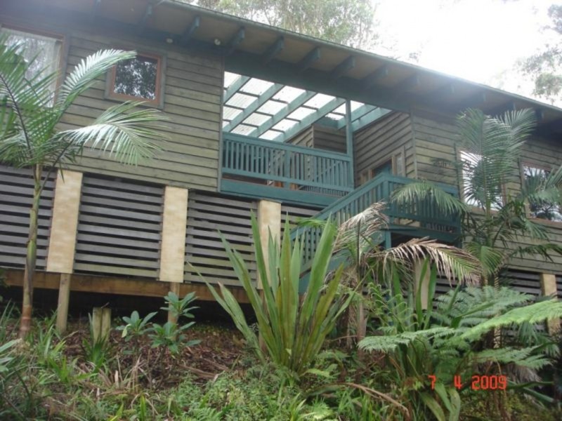 44 Carolina Park Road, Avoca Beach NSW 2251