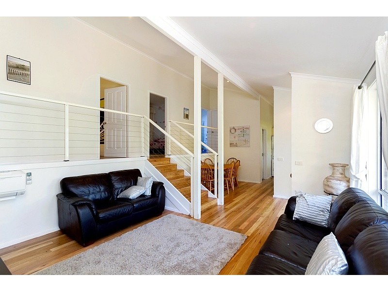 12 Walder Crescent, Avoca Beach NSW 2251