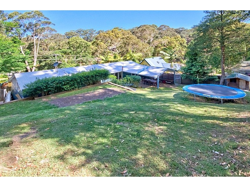 12 Walder Crescent, Avoca Beach NSW 2251