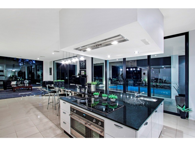 5/217 Oak Road, Matcham NSW 2250