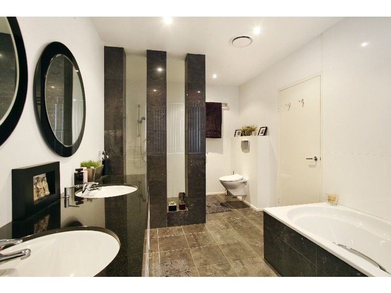 5/217 Oak Road, Matcham NSW 2250