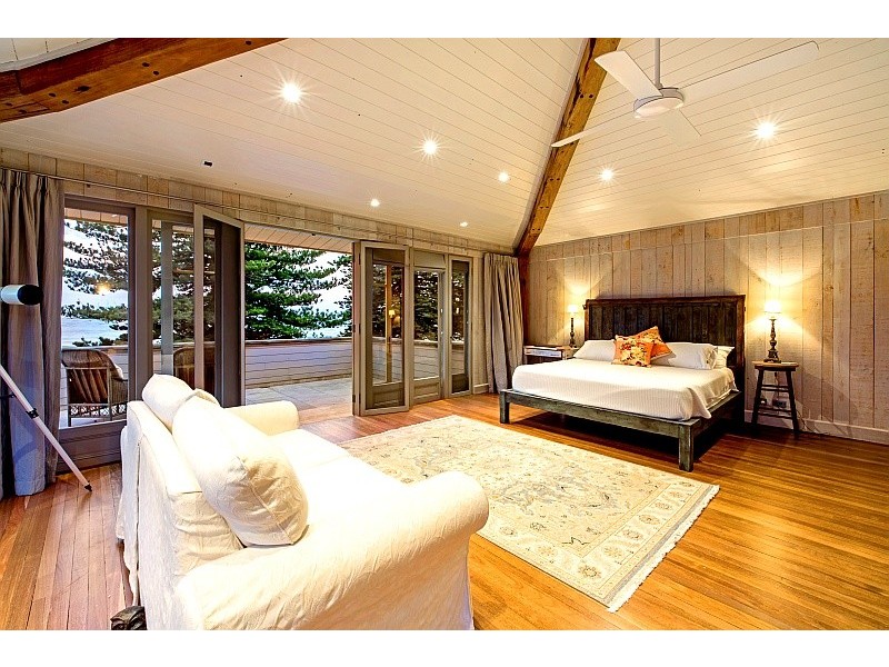 117 Avoca Drive, Avoca Beach NSW 2251