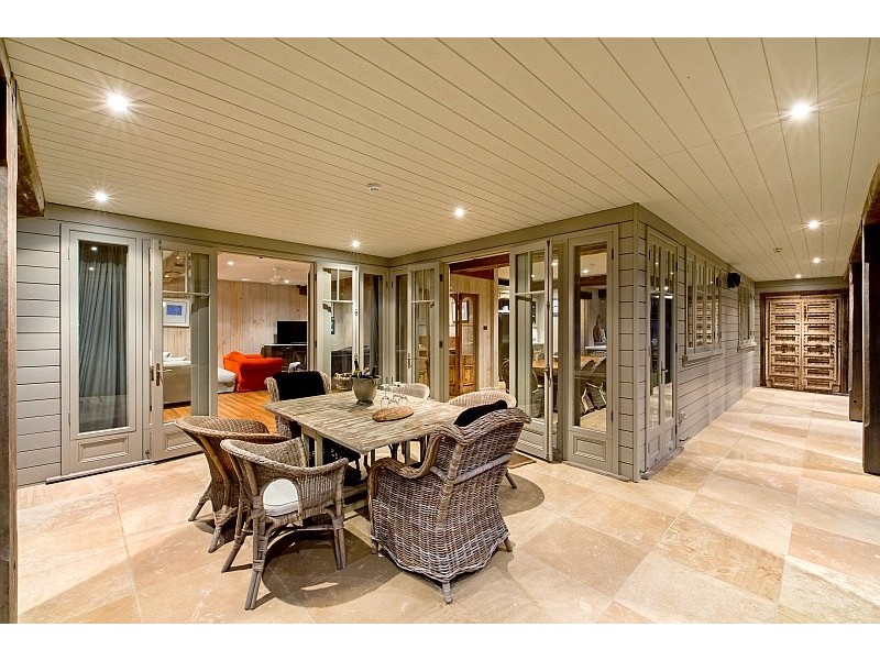 117 Avoca Drive, Avoca Beach NSW 2251