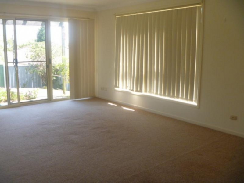 84 Roper, Blue Haven NSW 2262