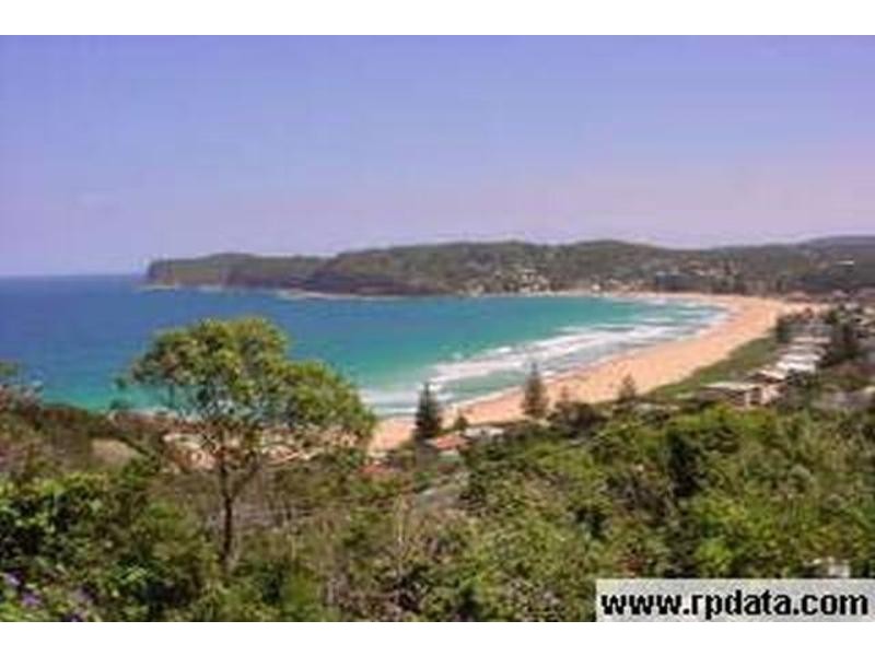 Flat, 42 Bellevue Crescent, North Avoca NSW 2260