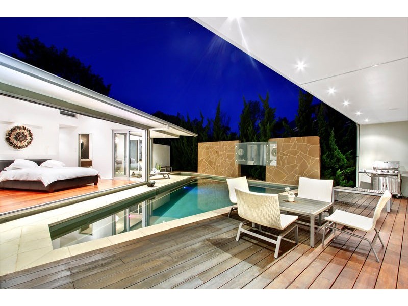 6 View Street, North Avoca NSW 2260