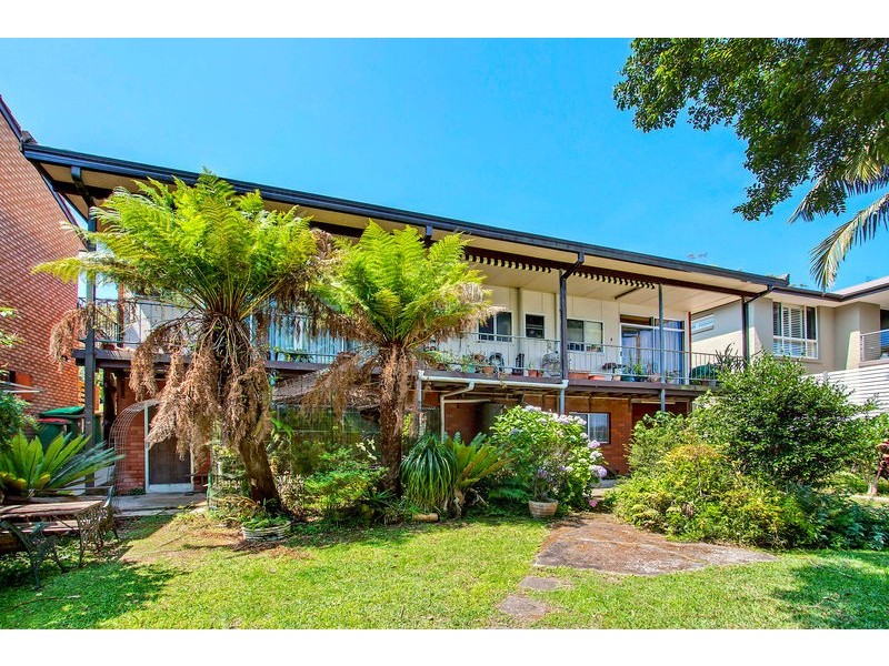 166 Copacabana Drive, Copacabana NSW 2251